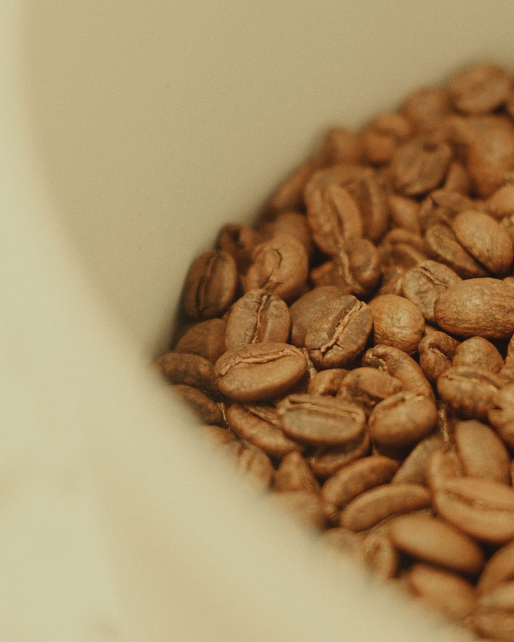 Instagram post from hiday.coffee. This post is in position 0.