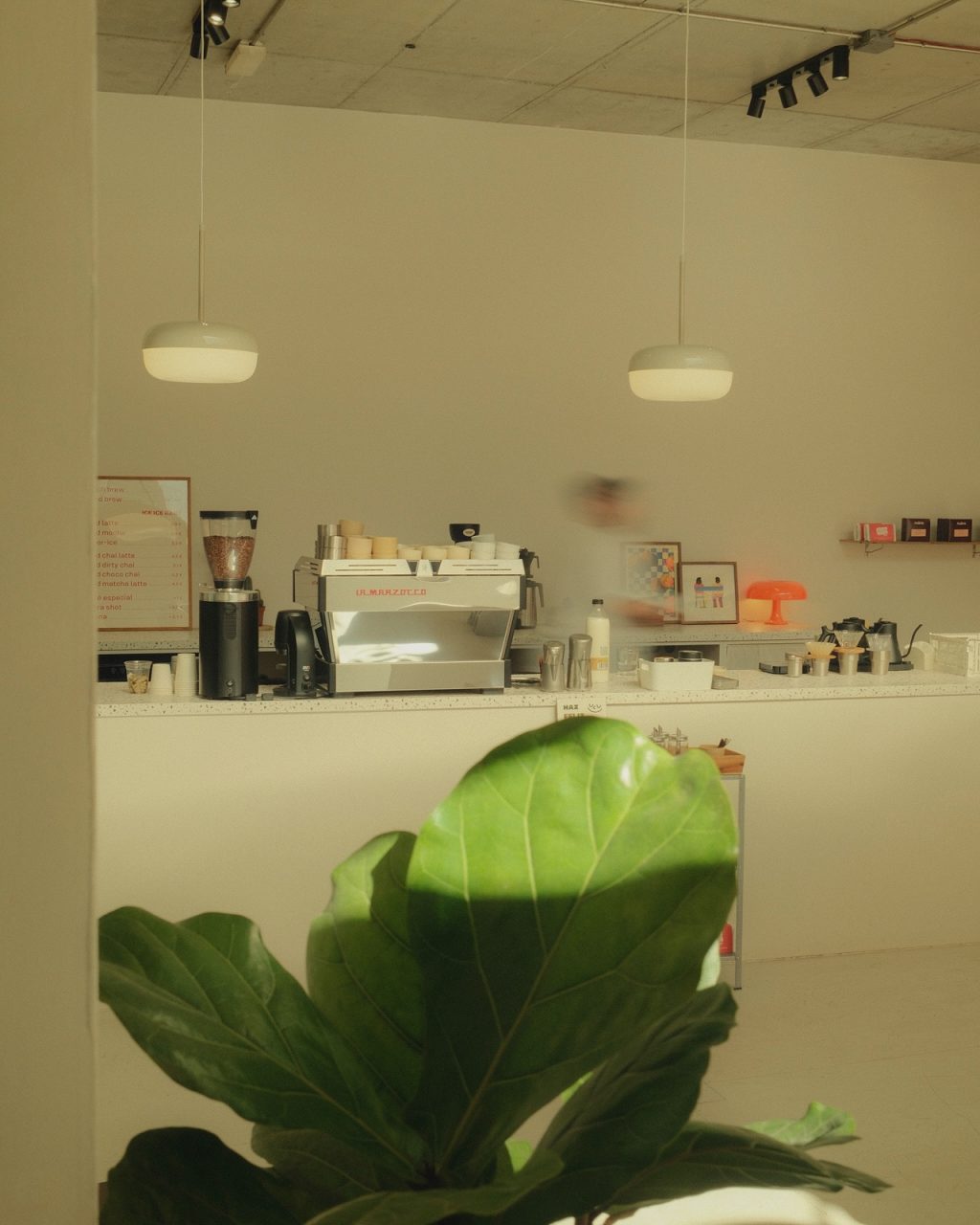 Instagram post from hiday.coffee. This post is in position 0.